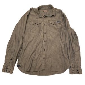 REI button down